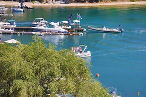 Spiros Saint Stephanos