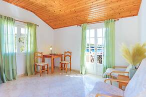 Anna Apartment Agios Stephanos