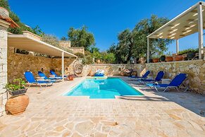 Villa Divista in Paxi