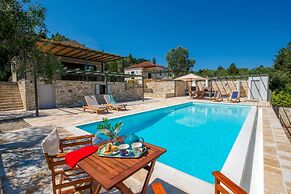 Villa Gionis in Paxi