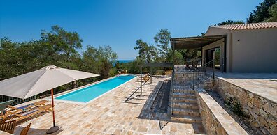 Villa Gionis in Paxi