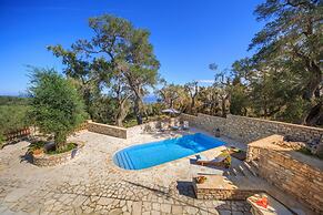 Villa Lenio Paxos in Anemogiannatika