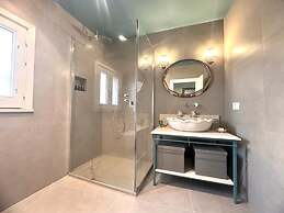 Casa Lumi a in Syracuse