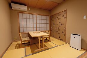 Kyou Gohan to Rotenburo no Yado Yunohanatsukiya