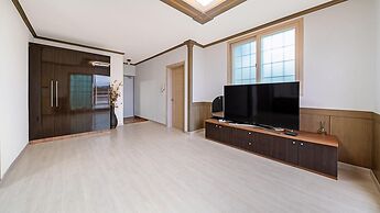 Geoje Youngsu Pension