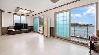 Geoje Youngsu Pension