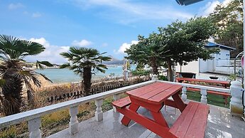 Geoje Youngsu Pension