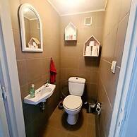 Spacious 2 Bedroom App in the Center With Terrace