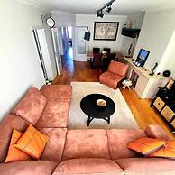 Spacious 2 Bedroom App in the Center With Terrace