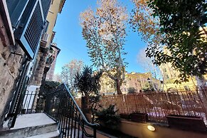 Brand new Vatican flat with terrace