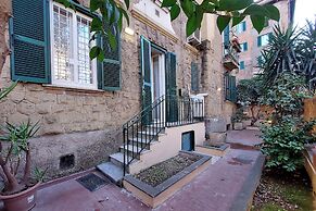 Brand new Vatican flat with terrace