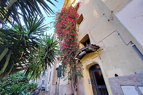 Brand new Vatican flat with terrace