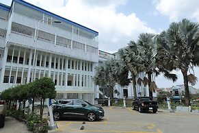 Pleiku Hotel by Gia Lai Tourist