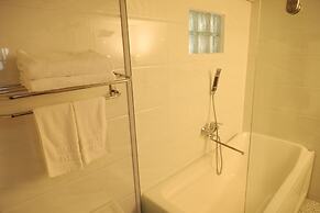 Pleiku Hotel by Gia Lai Tourist