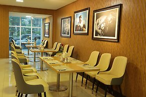 Pleiku Hotel by Gia Lai Tourist