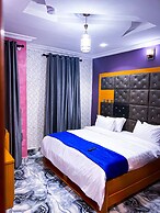 Ciara Jo Hotel and Suites