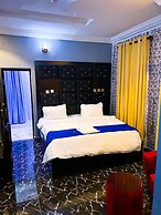 Ciara Jo Hotel and Suites