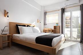 Acropolis Cozy Living