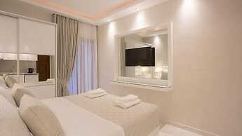 Amaryllis Luxury Rooms