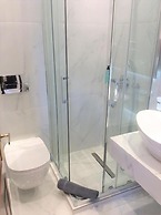 Amaryllis Luxury Rooms