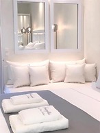 Amaryllis Luxury Rooms