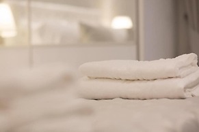 Amaryllis Luxury Rooms