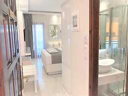 Amaryllis Luxury Rooms