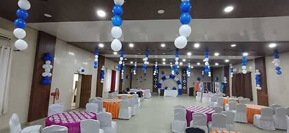 Royals Moonlight Resort