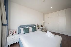 Vera Apartments - Saigon Royal Residence
