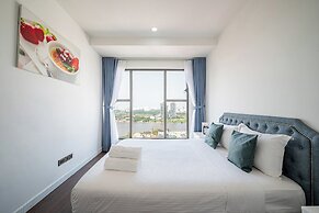 Vera Apartments - Saigon Royal Residence
