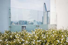 Vera Apartments - Saigon Royal Residence