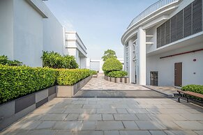 Vera Apartments - Saigon Royal Residence