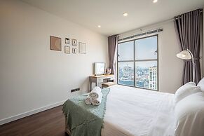Vera Apartments - Saigon Royal Residence