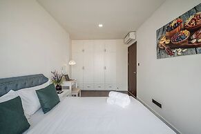 Vera Apartments - Saigon Royal Residence