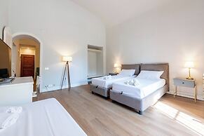 Nobel - Historic Center