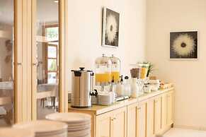 Skiathos Avaton Garden