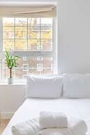 Central & Stylish 1BD Flat - 8mins to Greenwich!