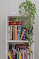 Central & Stylish 1BD Flat - 8mins to Greenwich!