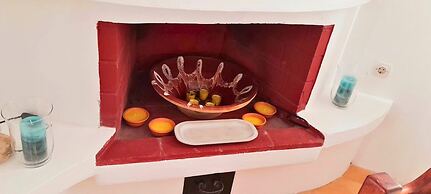 EMPHASIS Traditional House