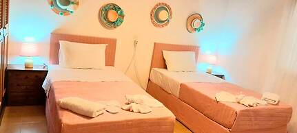 EMPHASIS Traditional House