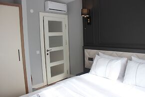 Cosy Suite Hotel