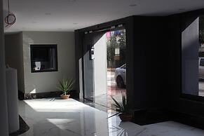 Cosy Suite Hotel