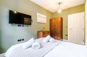 Hilltop Serviced Apartments - Stockport