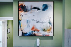 Hilltop Serviced Apartments - Stockport