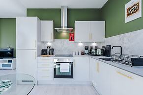 Hilltop Serviced Apartments - Stockport