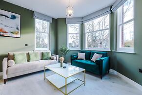 Hilltop Serviced Apartments - Stockport