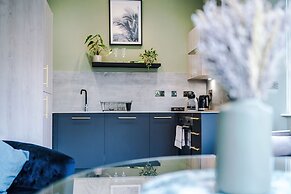 Hilltop Serviced Apartments - Stockport