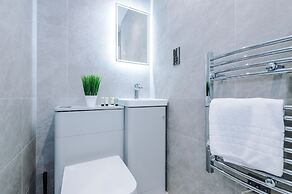 Hilltop Serviced Apartments - Stockport