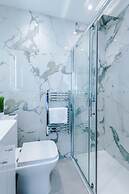 Hilltop Serviced Apartments - Stockport