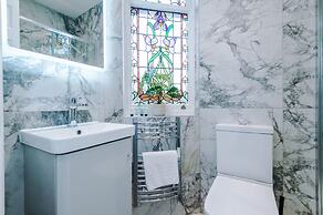 Hilltop Serviced Apartments - Stockport